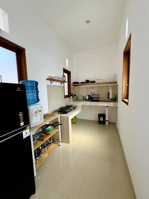 Lily House Cozy 2 Bedrooms Villa With Pool In Bukit Ungasan  Ungasan (Bali)